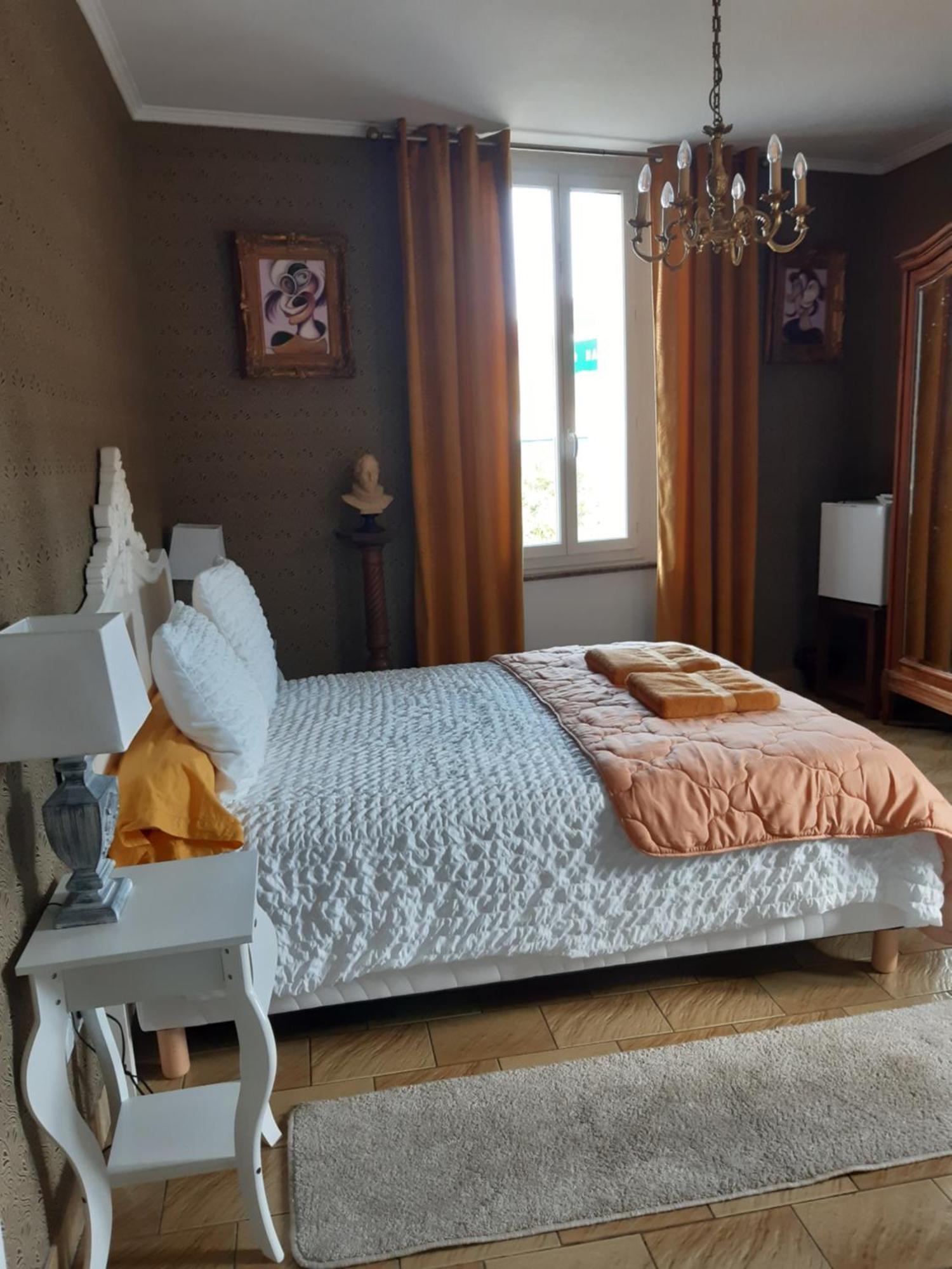 Face Cite - Chambres D'Hotes - Parking & Garage Gratuit - Wi-Fi Gratuit Carcassonne Eksteriør billede