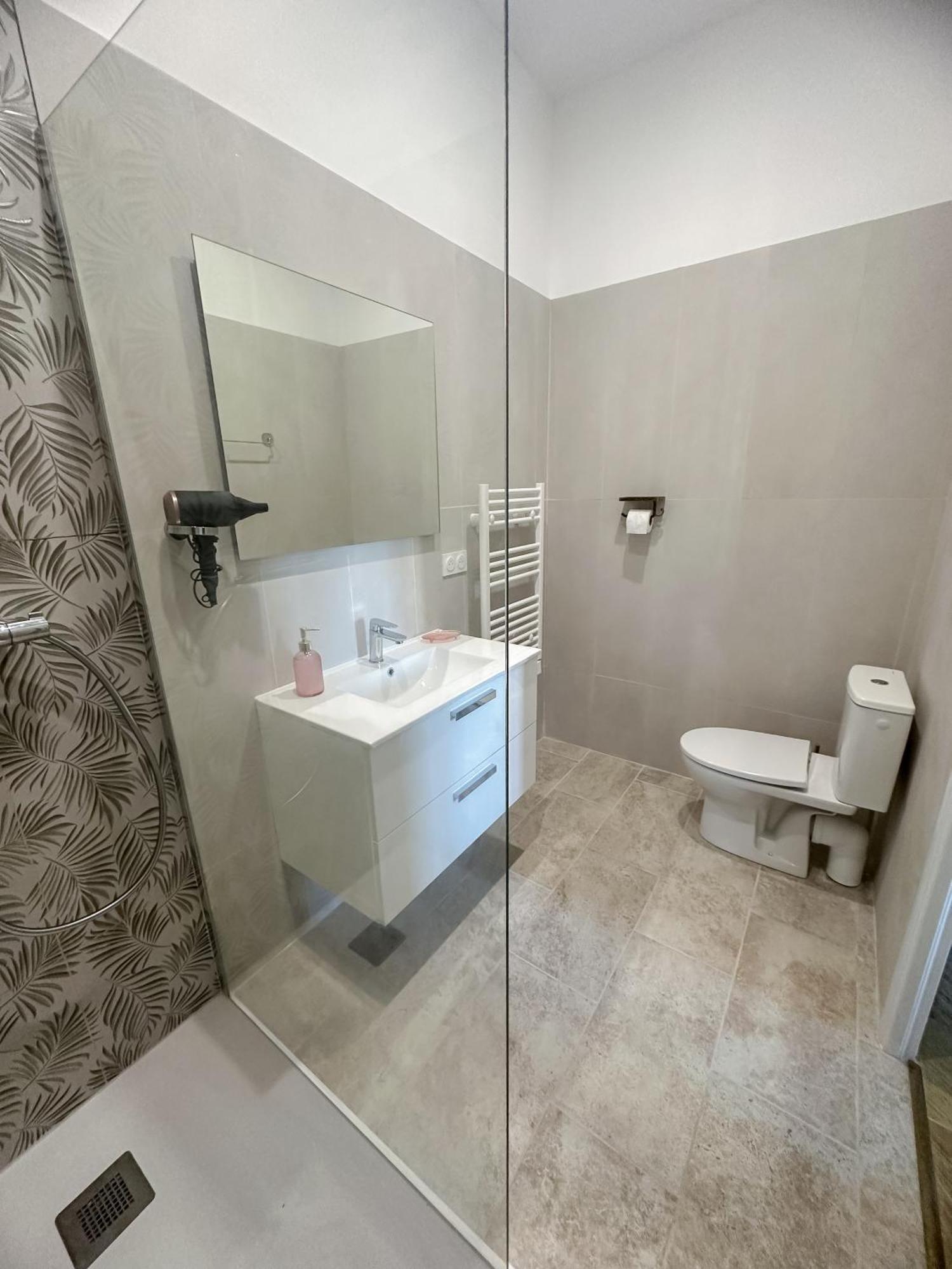 Face Cite - Chambres D'Hotes - Parking & Garage Gratuit - Wi-Fi Gratuit Carcassonne Eksteriør billede